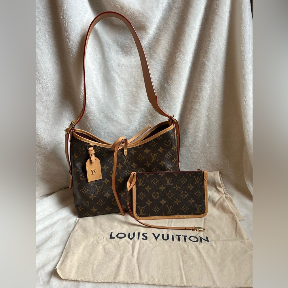 Louis Vuitton Carryall PM